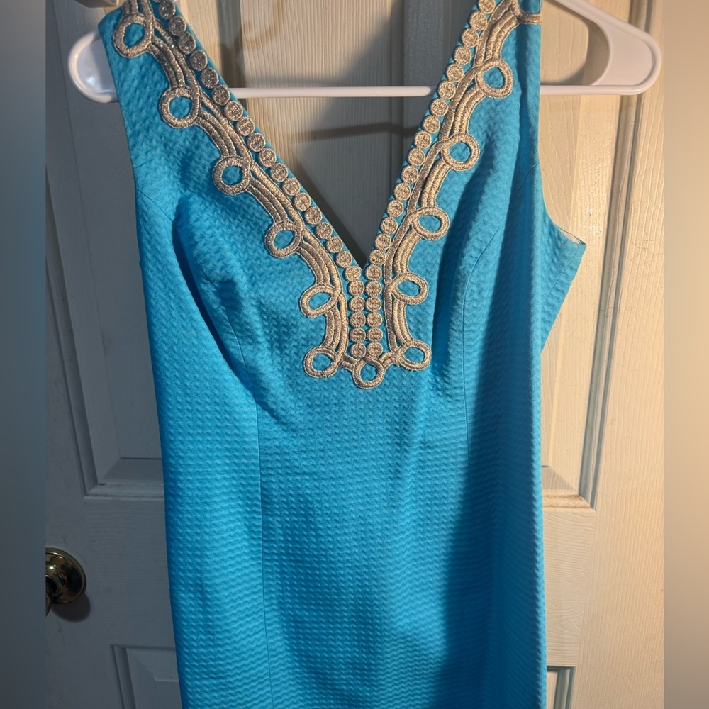 Lilly Pulitzer EUC size 2 sleeveless turquoise & gold dress
